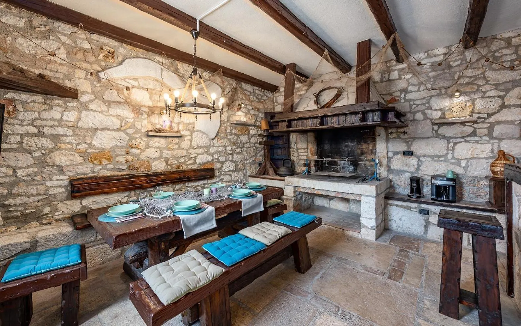 Rustic Stone Holiday House With Pool Marcana Holiday home