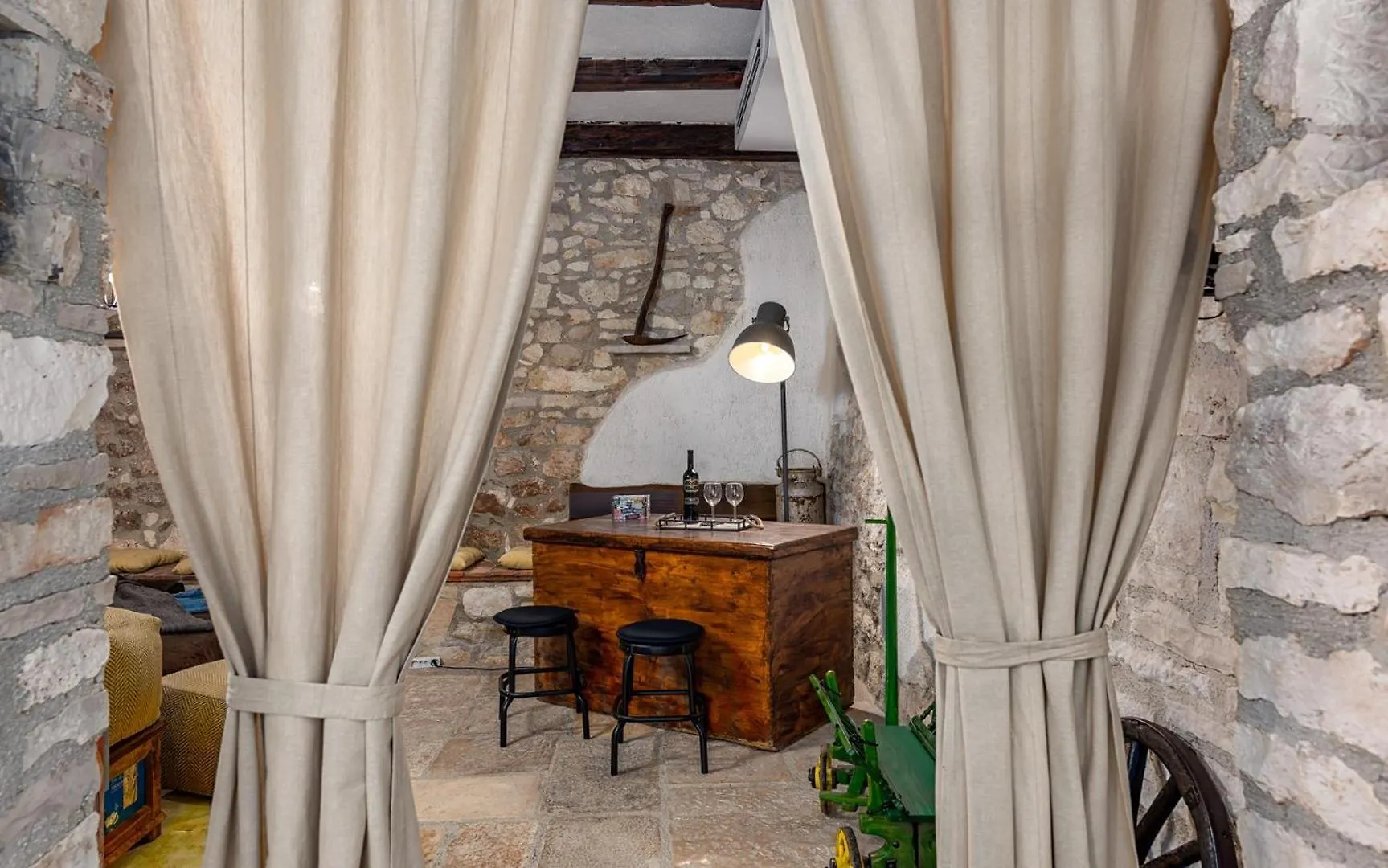 Holiday home Rustic Stone Holiday House With Pool Marcana