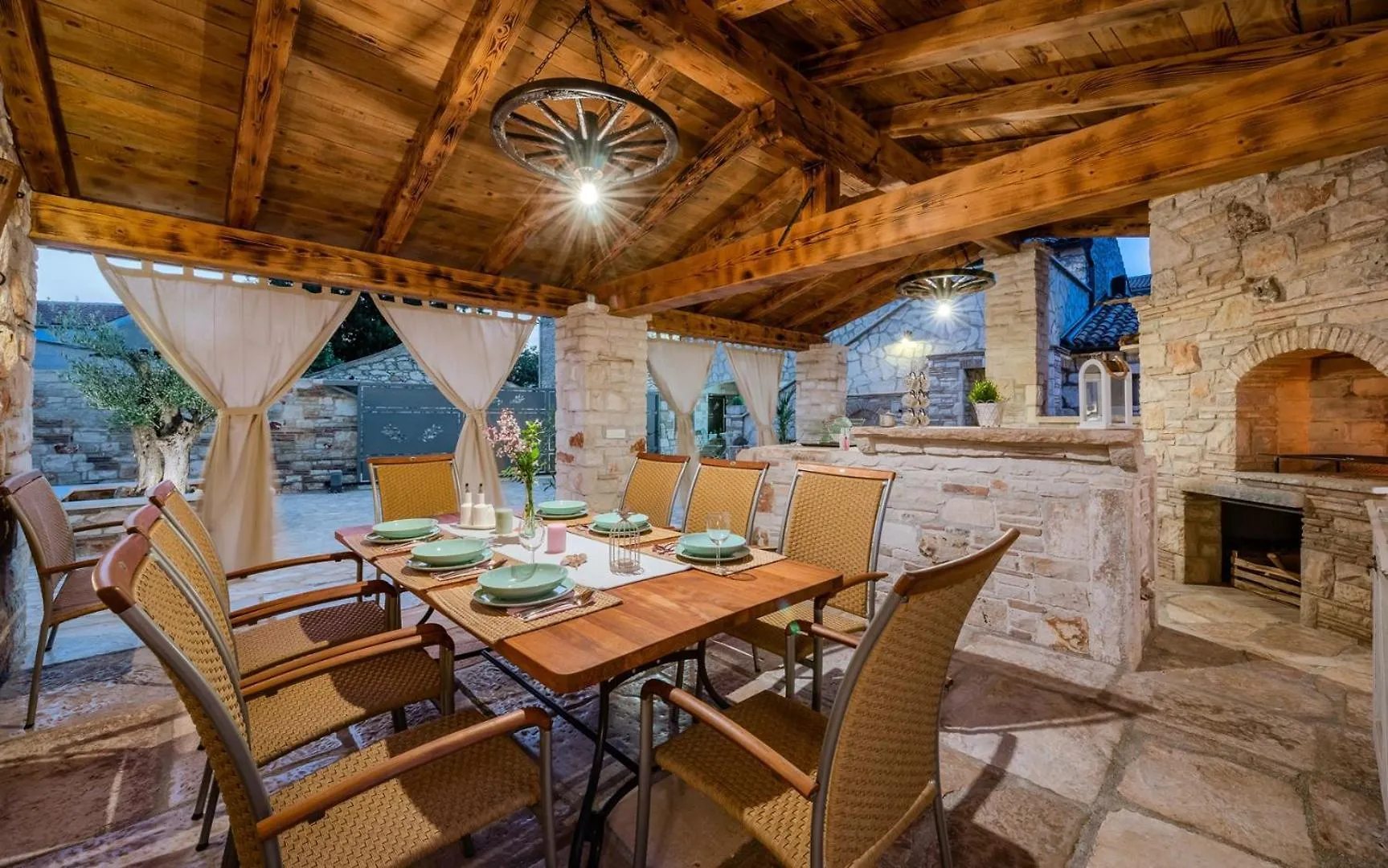 Holiday home Rustic Stone Holiday House With Pool Marcana Croatia